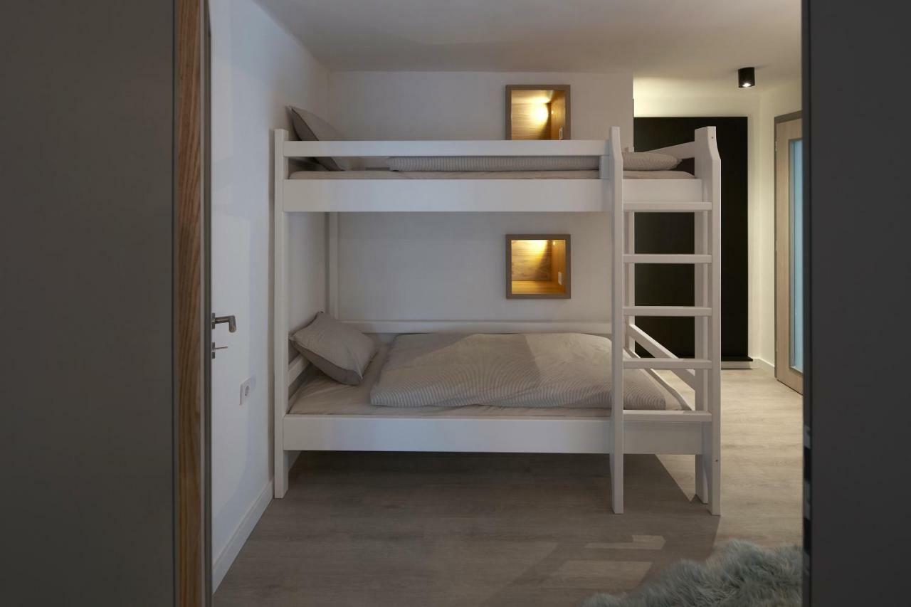 7Domb Apartman Komlo Luaran gambar