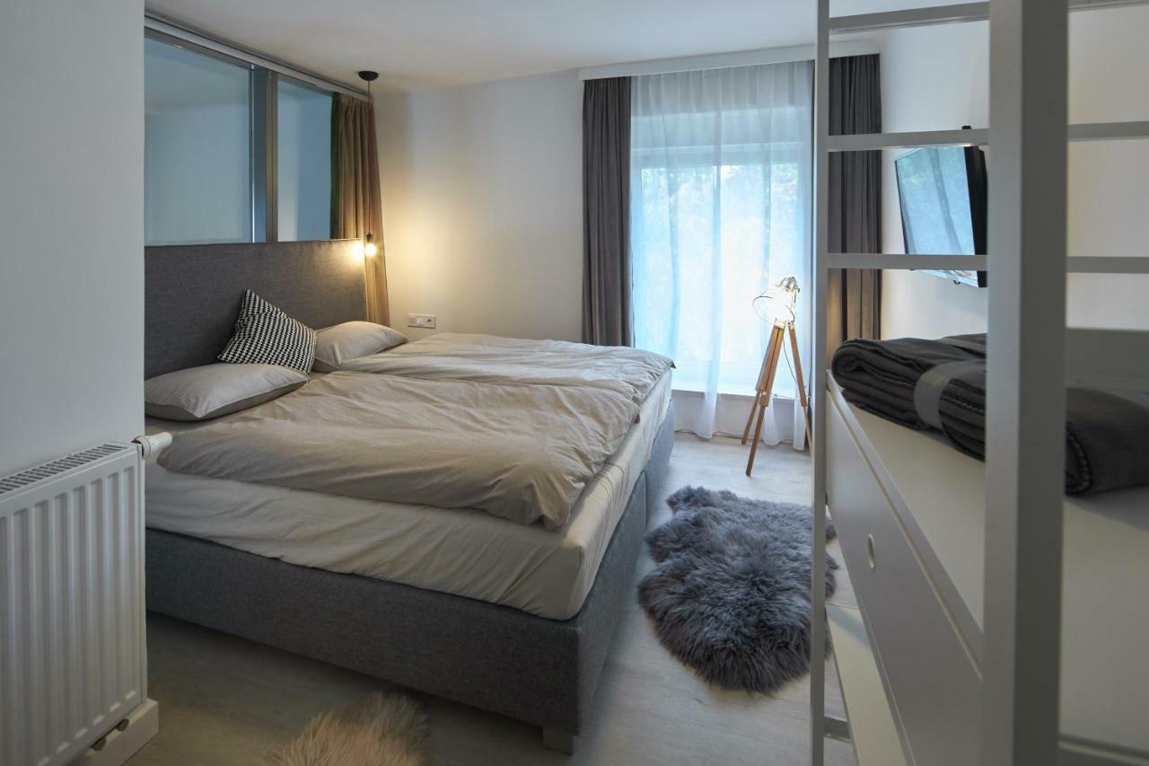 7Domb Apartman Komlo Luaran gambar